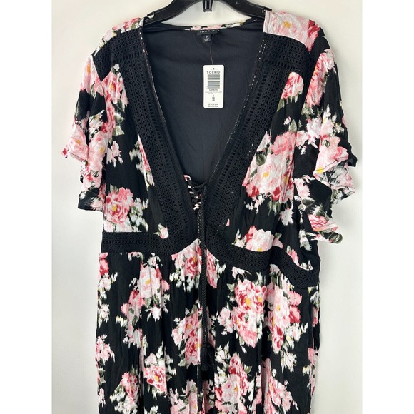 NWT Torrid Mini Gauze Lace Up Skater Dress Black Floral Print Plus Size 5 5X - Picture 11 of 15